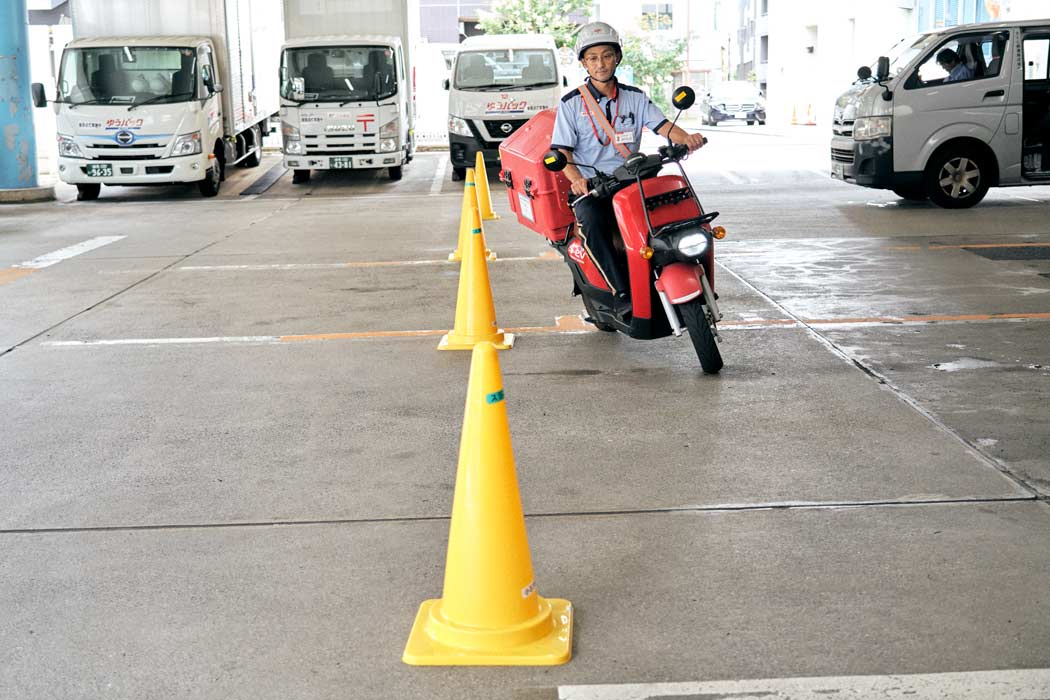 安全運転のため、朝の運転トレーニングは毎日欠かさない