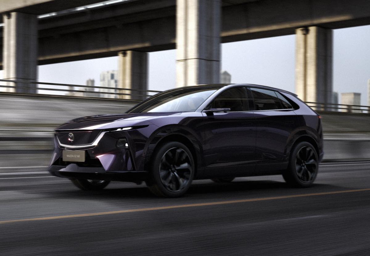 上海モーターショーで公開された新型電動クロスオーバーSUV「MAZDA EZ-60」