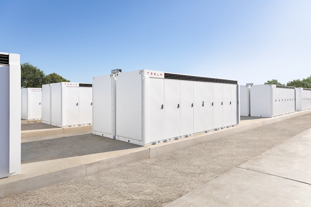エネルギー貯蔵システム「メガパック」（写真提供元：Tesla, Inc. ）