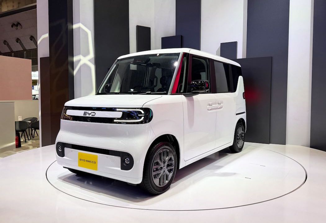 ジャパンモビリティショー2025で発表されたBYDラッコ