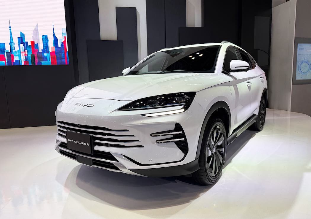 BYD初の日本販売PHEVとなったBYDシーライオン6 DM-i