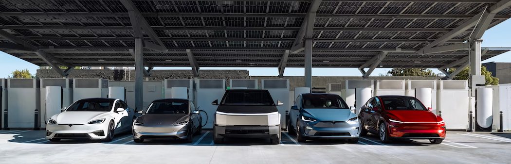 企業はスーパーチャージャーに独自のロゴやデザインを施すことが可能