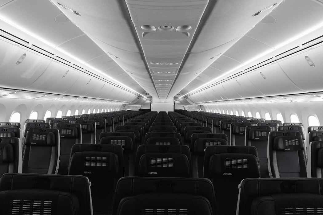 ZIPAIRの機内の様子(ZIPAIR公式HPより)