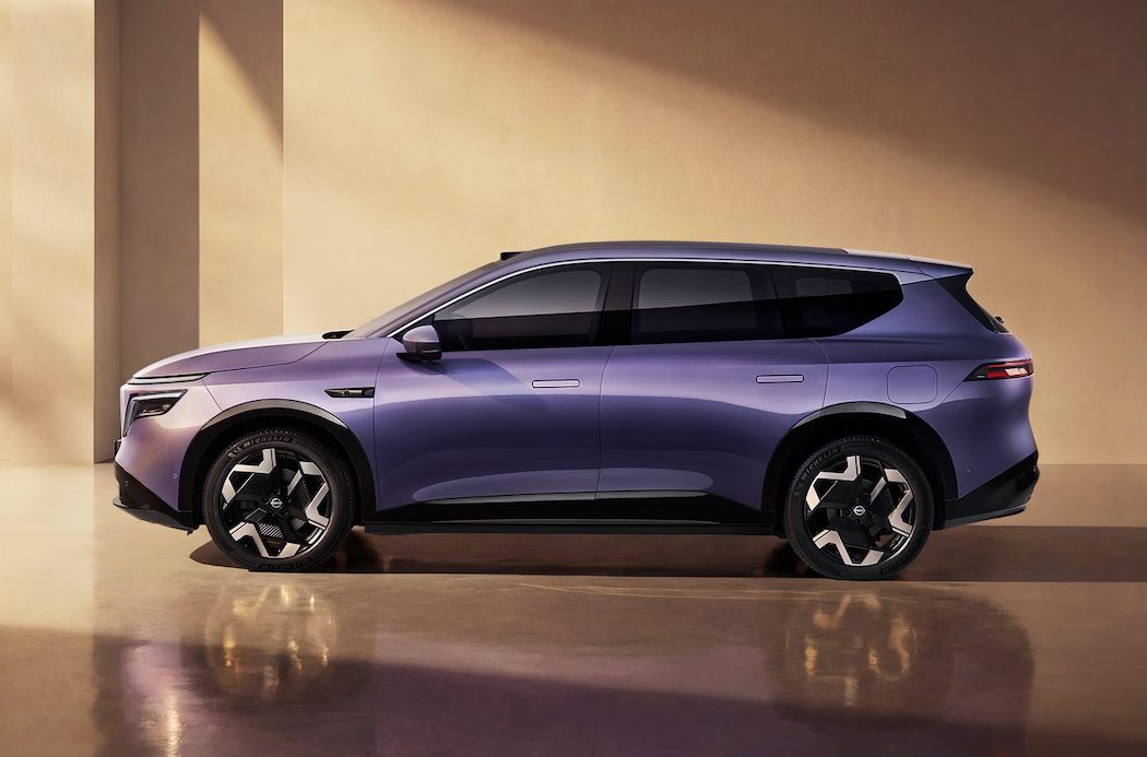 NX8のボディサイズは全長4870mm・全幅1920mm・全高1680mm