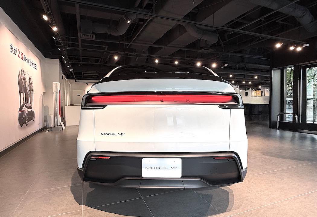 モデルYLの印象的なリア